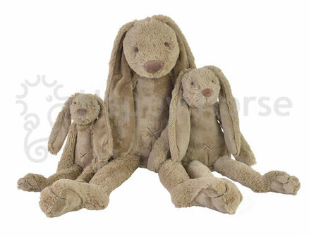 Giant Clay Rabbit Richie