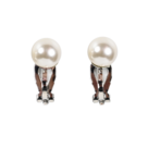 BL-Clip-earrings-Pearl-White